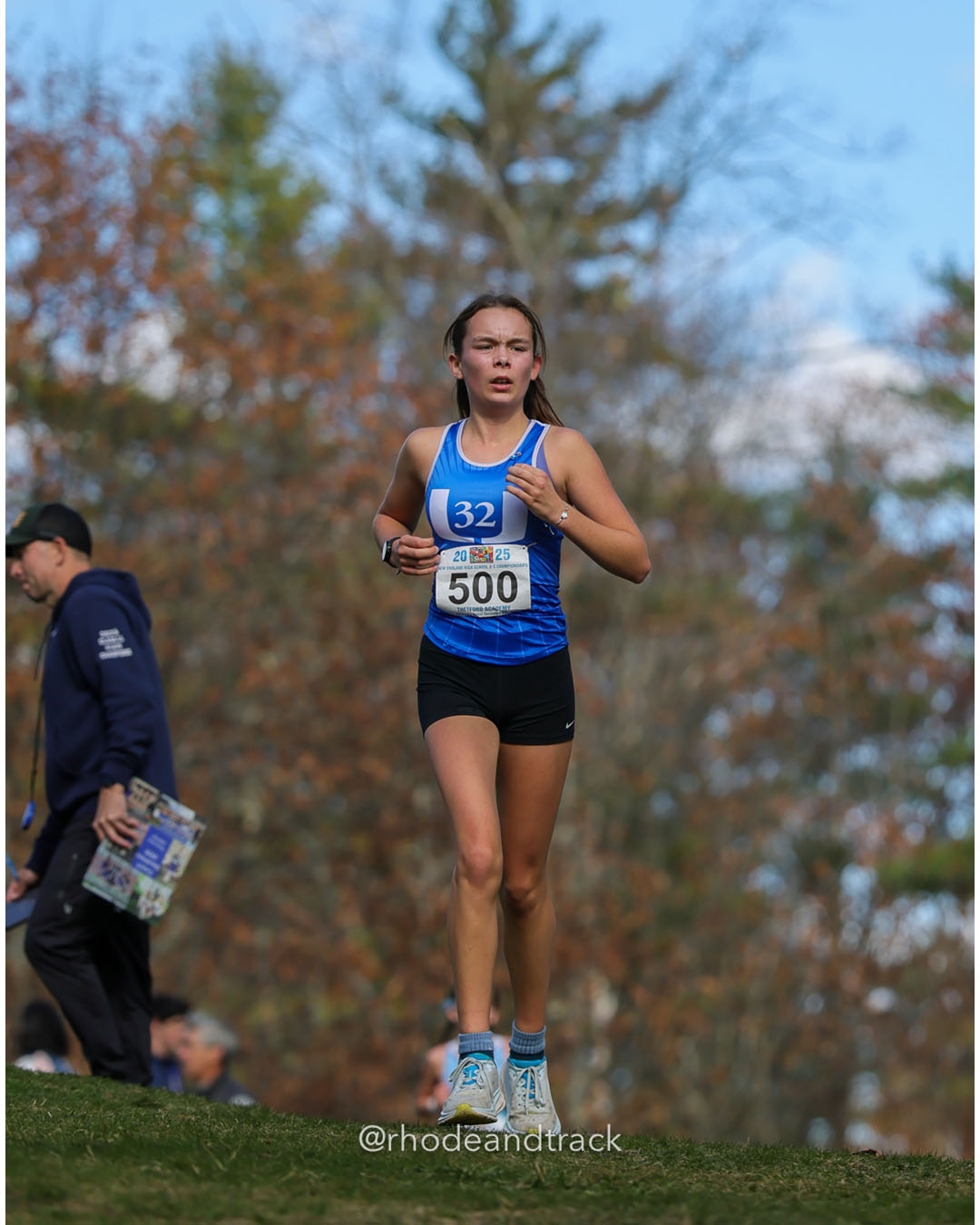 Clara Maker, U-32 High School (Uhsd #32), P245, 25:53.12 - New England Cross Country State Championship - Thetford Vt - November 8, 2025 File: ./dir-1-Girls-Championship/251108-2025-New England-Cross-Country-Championships-Thetford-VT-185-296A3143.jpg Clara Maker, U-32 High School (Uhsd #32), P245, 25:53.12 - New England Cross Country State Championship - Thetford Vt - November 8, 2025 –…